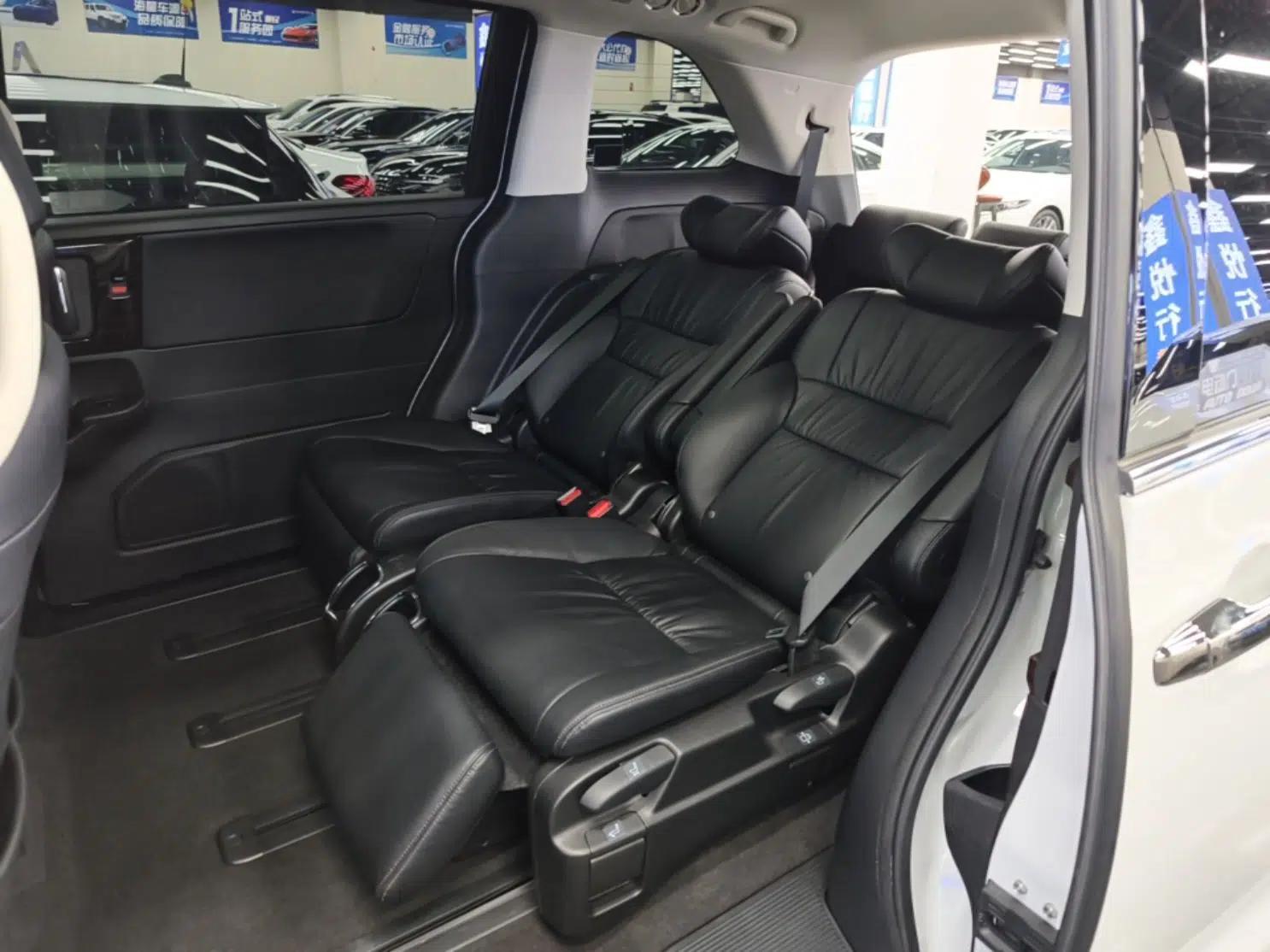 Honda Odyssey 2021 2.0L Rui·Luxury Edition — миниатюра 20