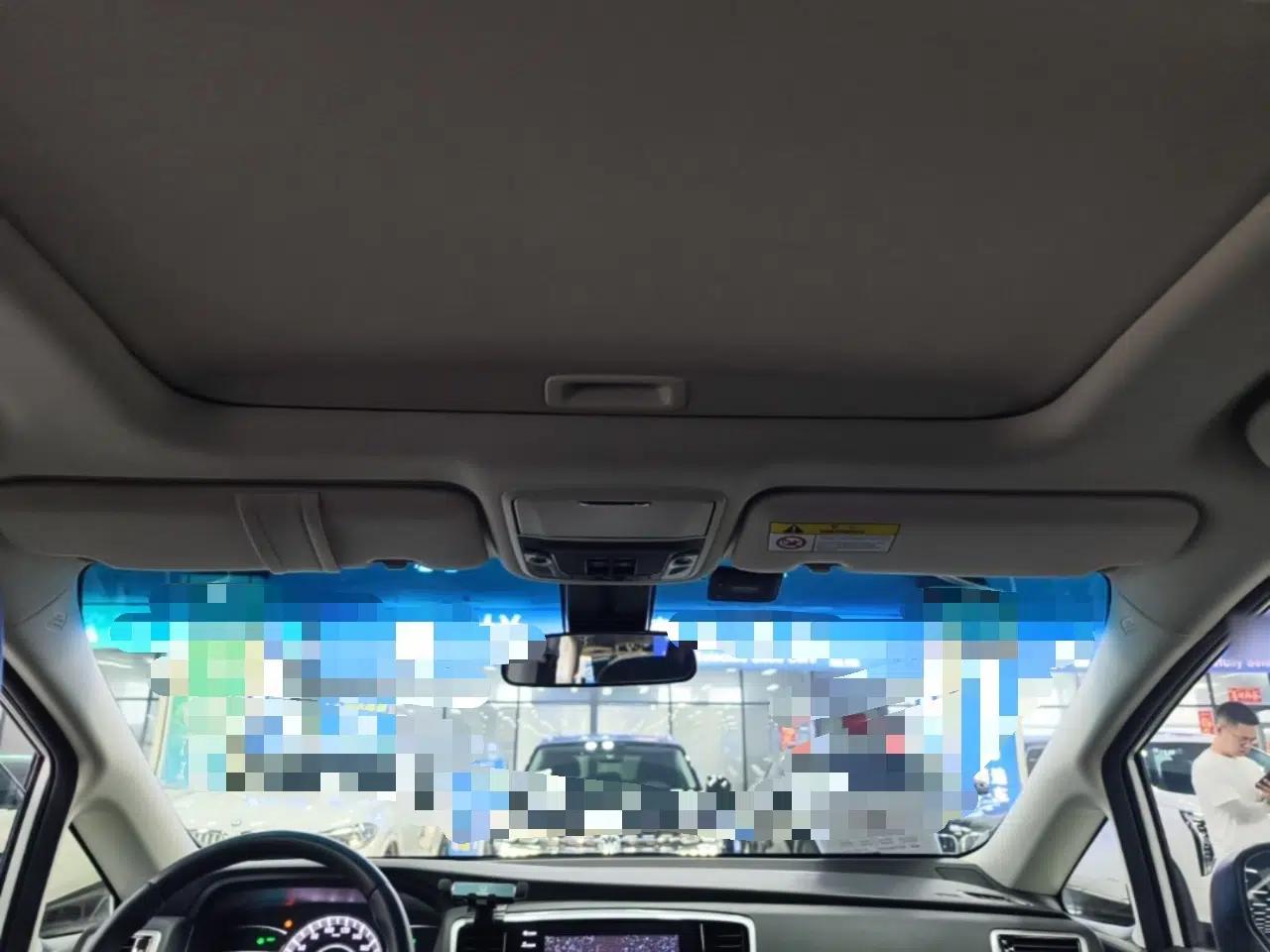 Honda Odyssey 2021 2.0L Rui·Luxury Edition — миниатюра 21