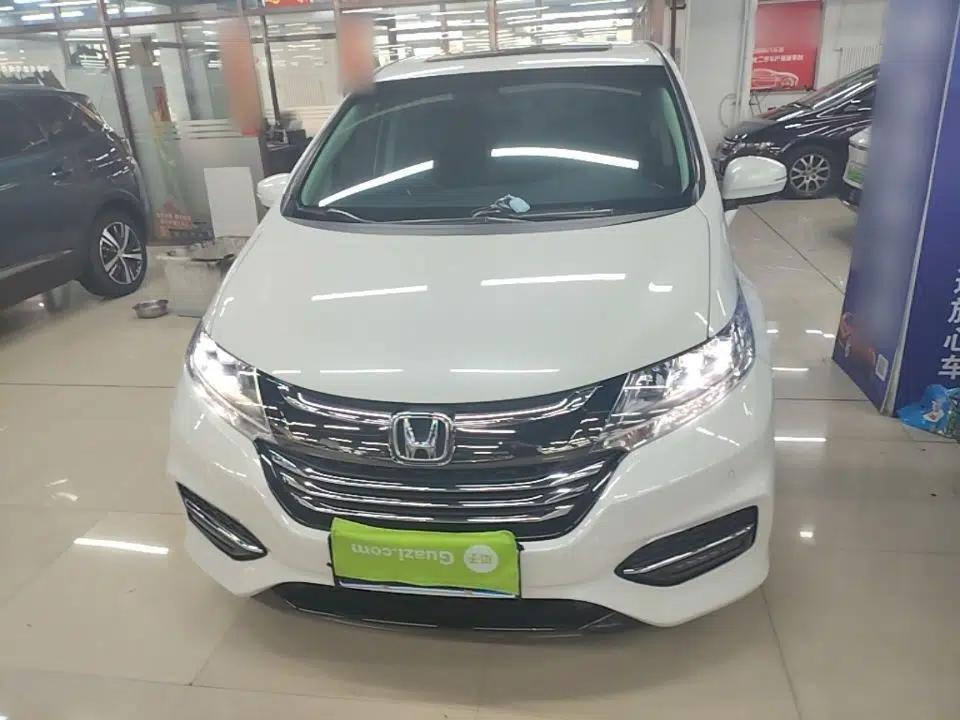 Honda Odyssey 2018 2.4L Smart Edition — миниатюра 2