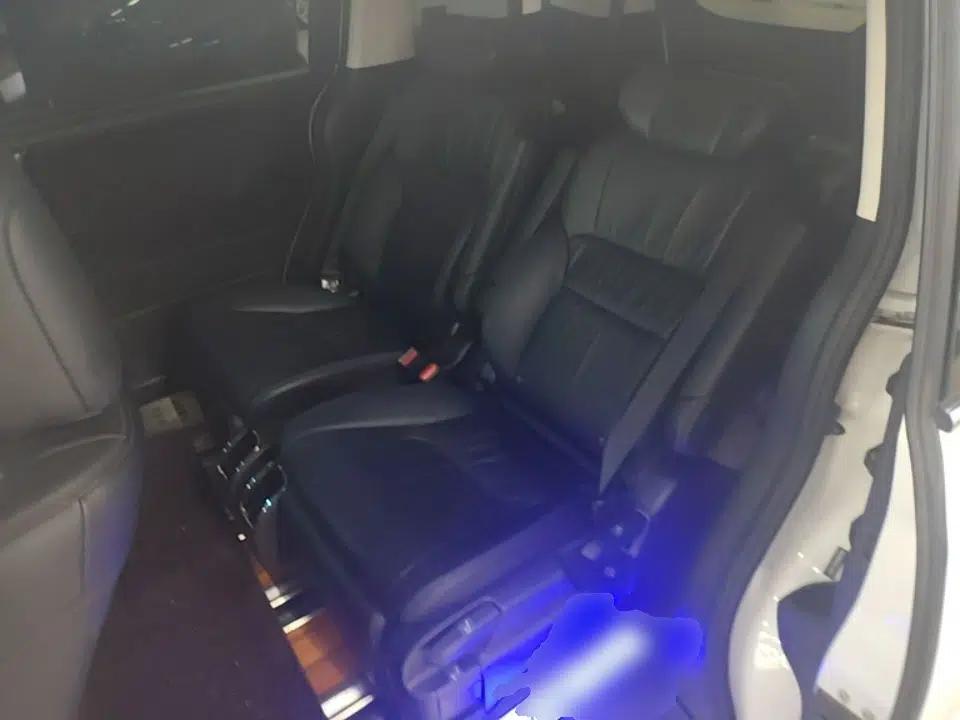 Honda Odyssey 2018 2.4L Smart Edition — миниатюра 20