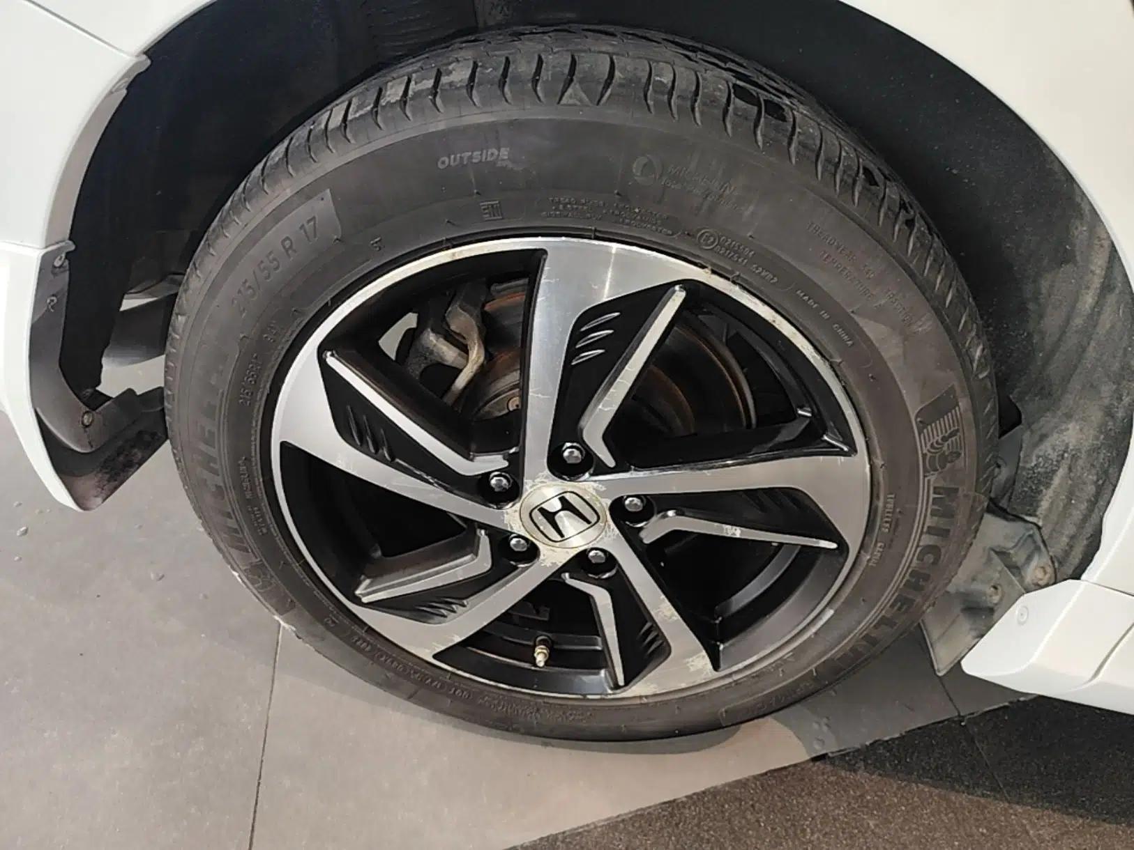 Honda Odyssey 2015 2.4L Smart Edition — миниатюра 11