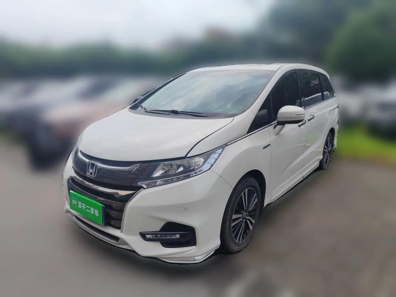 Honda Odyssey 2019 2.0L Rui·Smart Edition — миниатюра 1