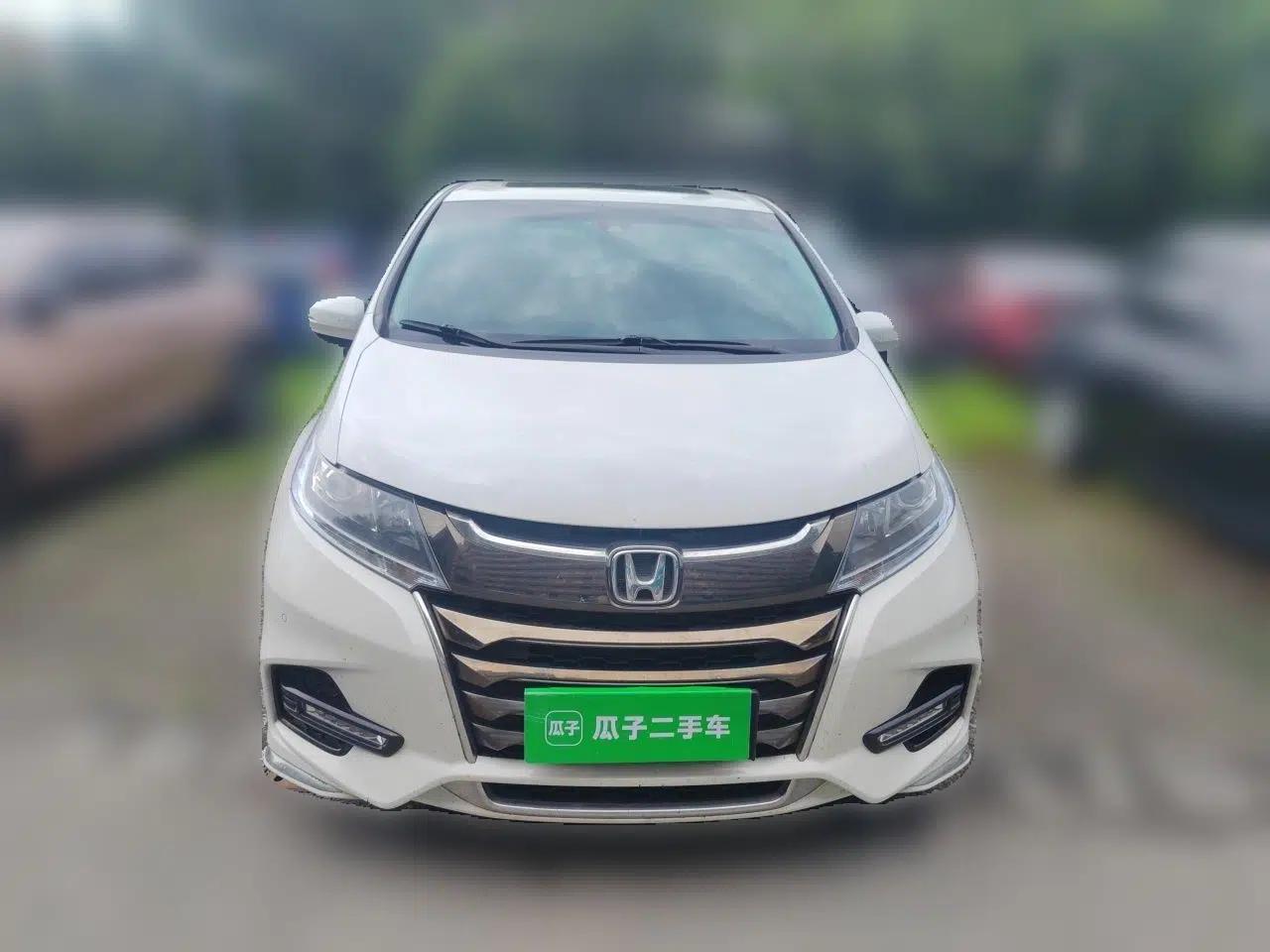 Honda Odyssey 2019 2.0L Rui·Smart Edition — миниатюра 2