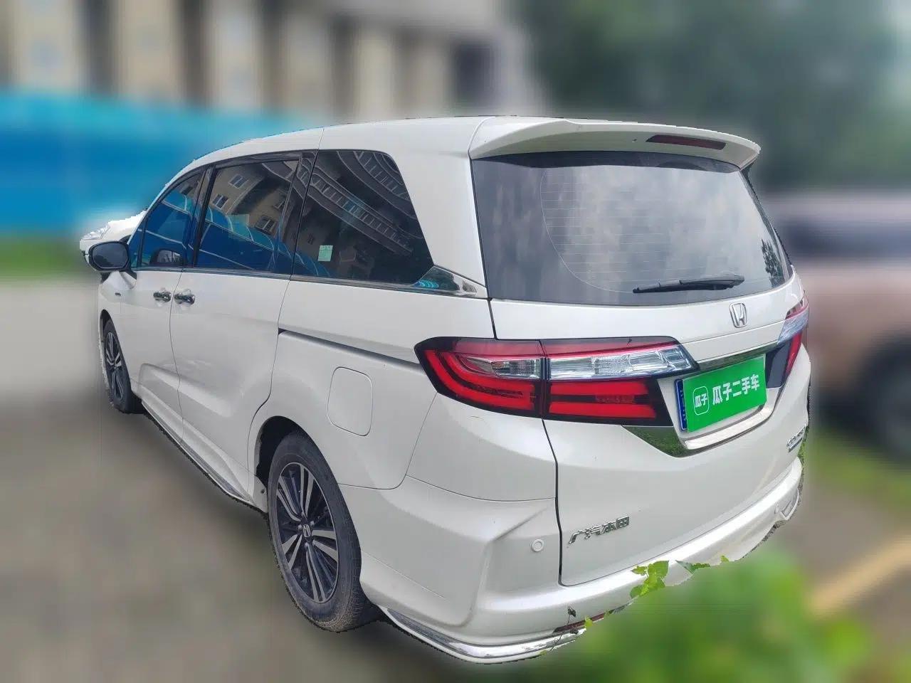 Honda Odyssey 2019 2.0L Rui·Smart Edition — миниатюра 4