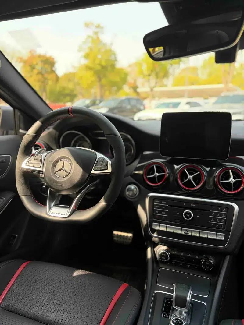 2017 Mercedes-Benz GLA AMG Facelift AMG GLA 45 4MATIC — миниатюра 15