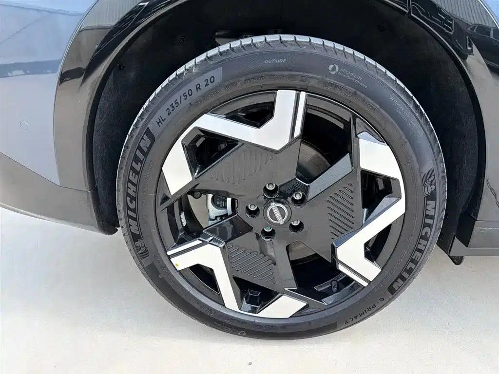 Nissan NX8 2026 All-Electric 630 Brand Master Edition — миниатюра 18