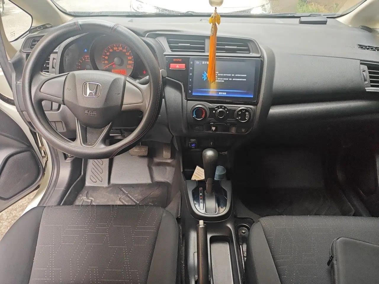 Honda Fit 2014 1.5L LX CVT Comfort Model — миниатюра 9