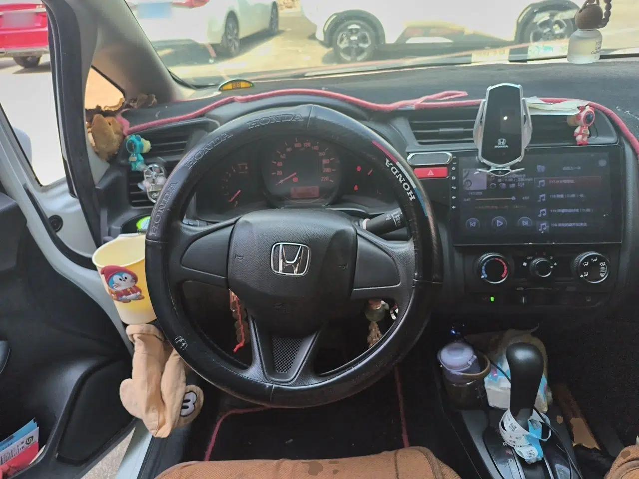 Honda Fit 2016 1.5L LX CVT Comfort Model — миниатюра 10