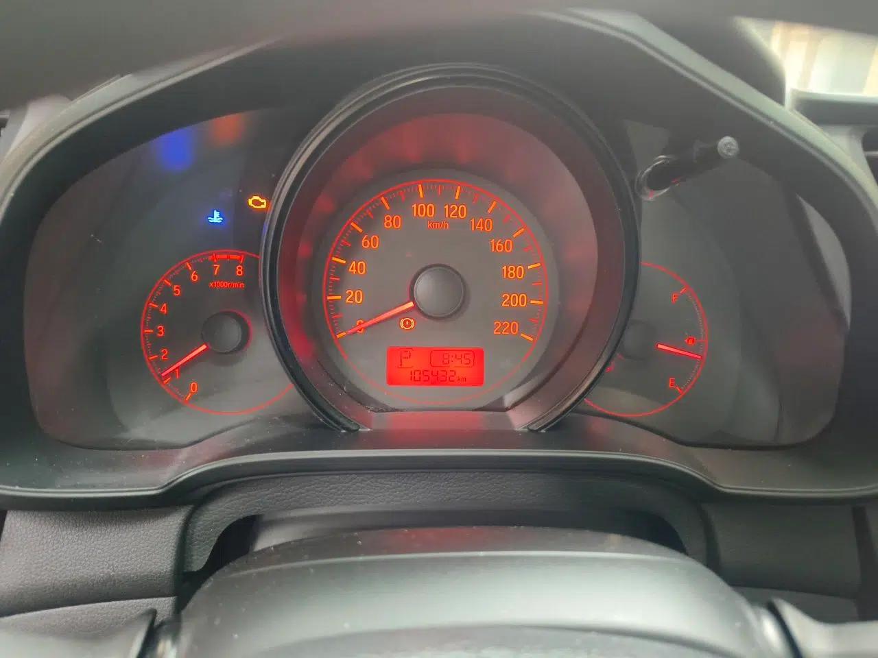 Honda Fit 2014 1.5L LX CVT Comfort Model — миниатюра 11