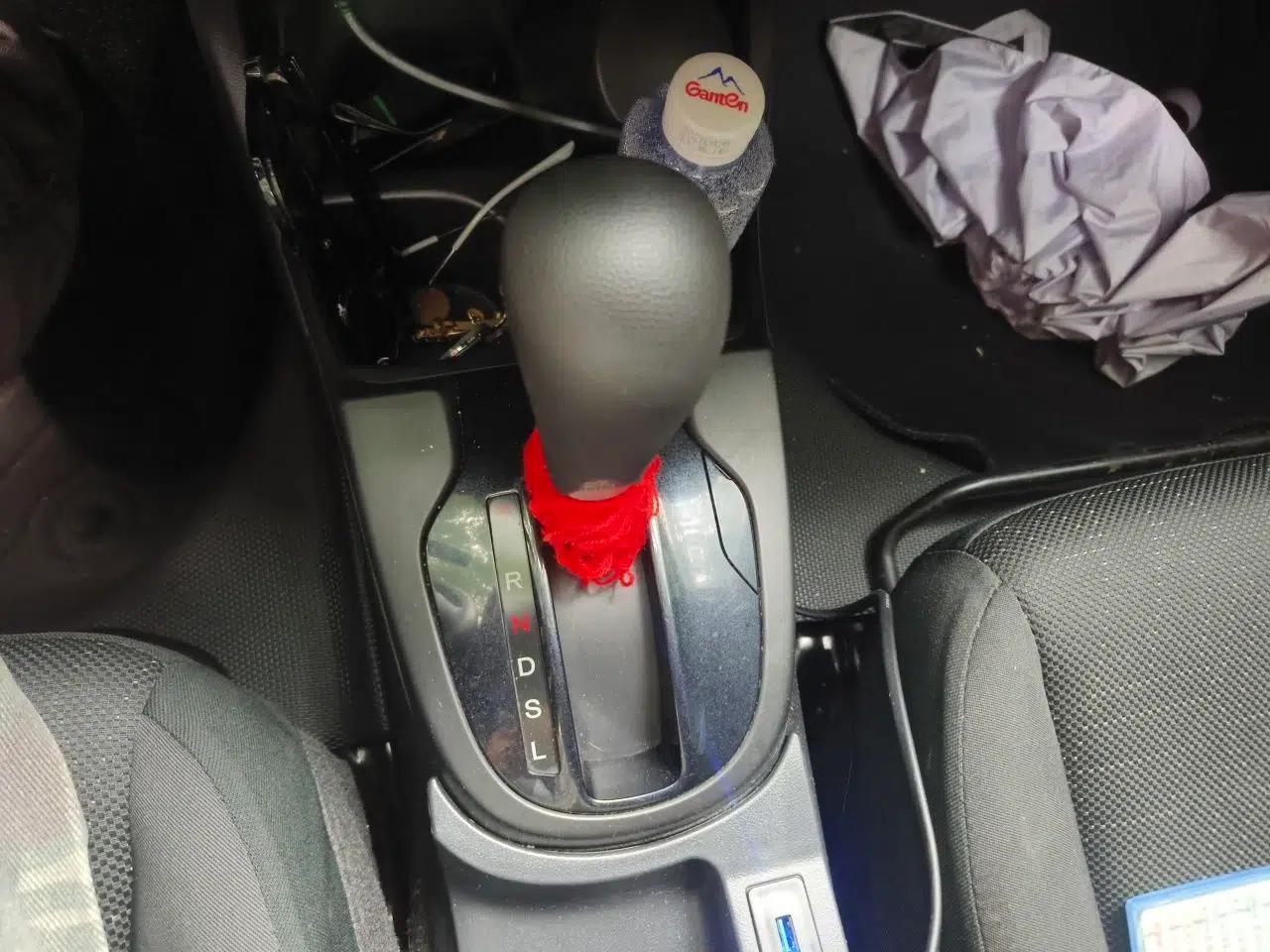 Honda Fit 2014 1.5L LX CVT Comfort Model — миниатюра 14