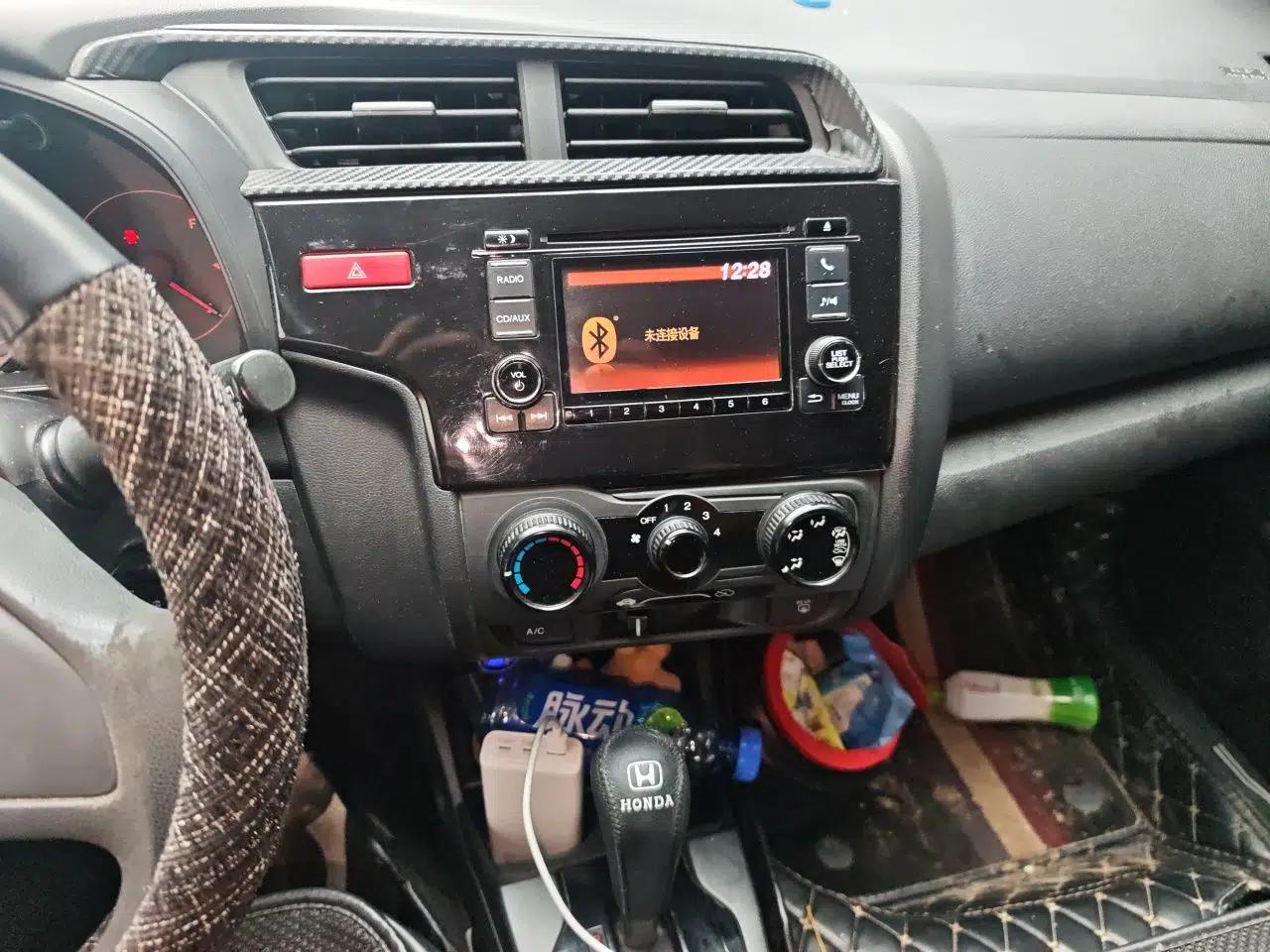 Honda Fit 2014 1.5L LX CVT Comfort Model — миниатюра 13