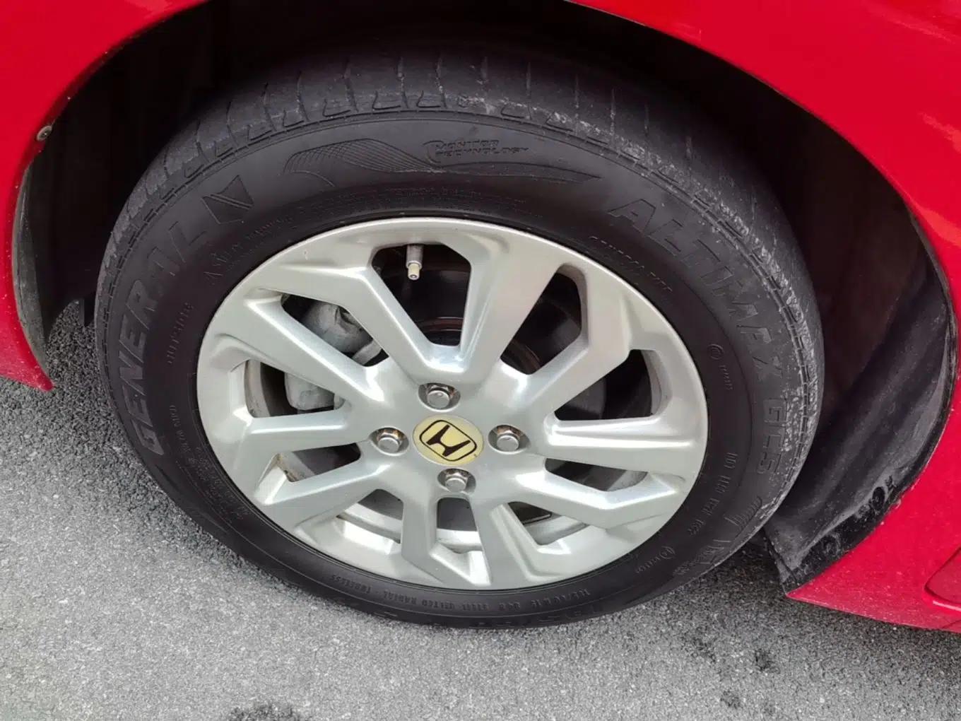 Honda Fit 2016 1.5L LXS CVT Comfort Sunroof Version — миниатюра 13