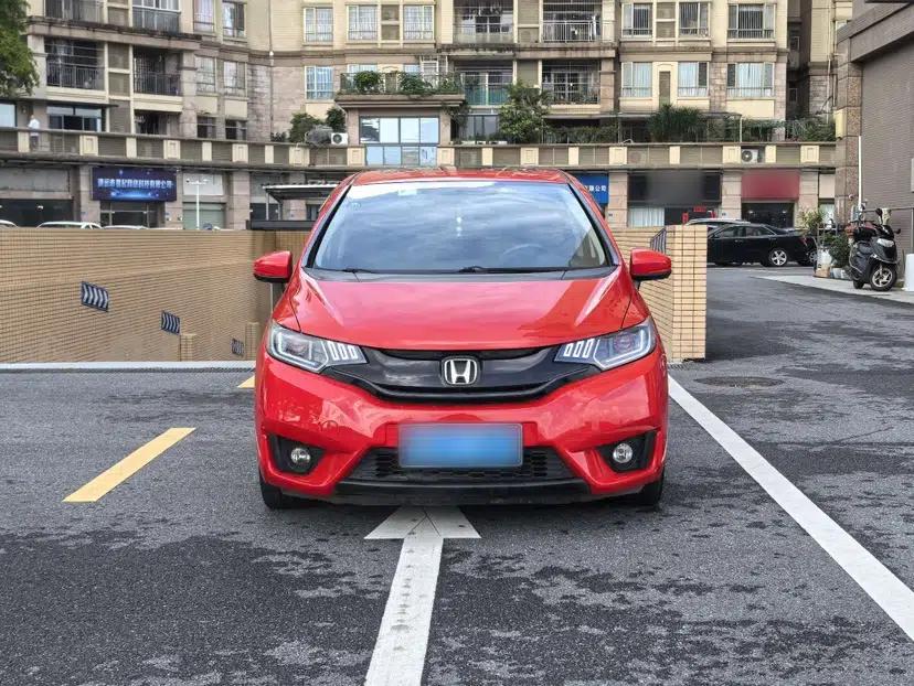 Honda Fit 2016 1.5L LXS CVT Comfort Sunroof Version — миниатюра 15