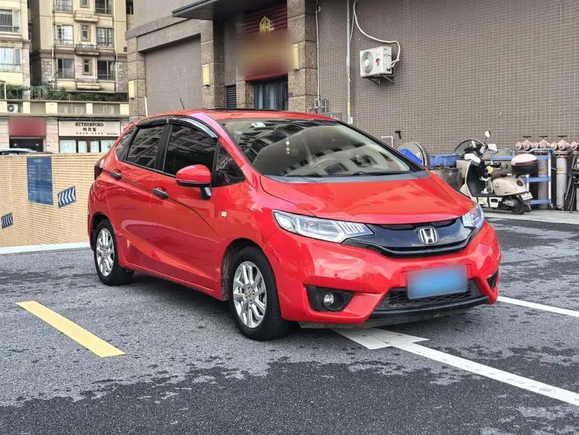 Honda Fit 2016 1.5L LXS CVT Comfort Sunroof Version — миниатюра 20