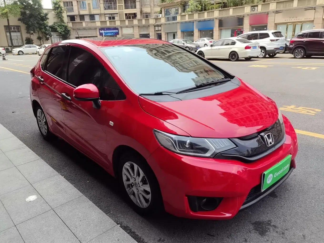 Honda Fit 2016 1.5L LXS CVT Comfort Sunroof Version — миниатюра 3