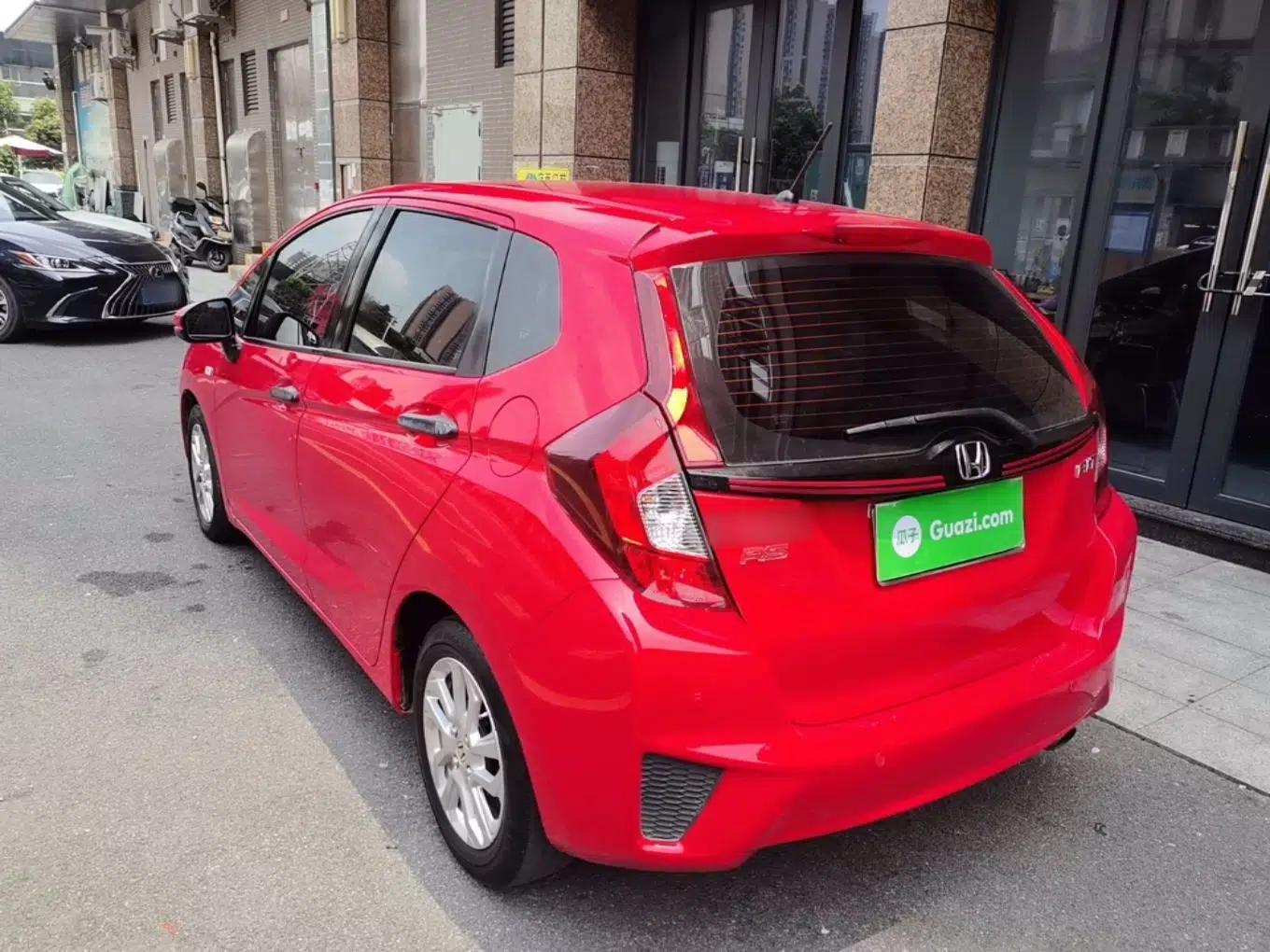 Honda Fit 2016 1.5L LXS CVT Comfort Sunroof Version — миниатюра 4
