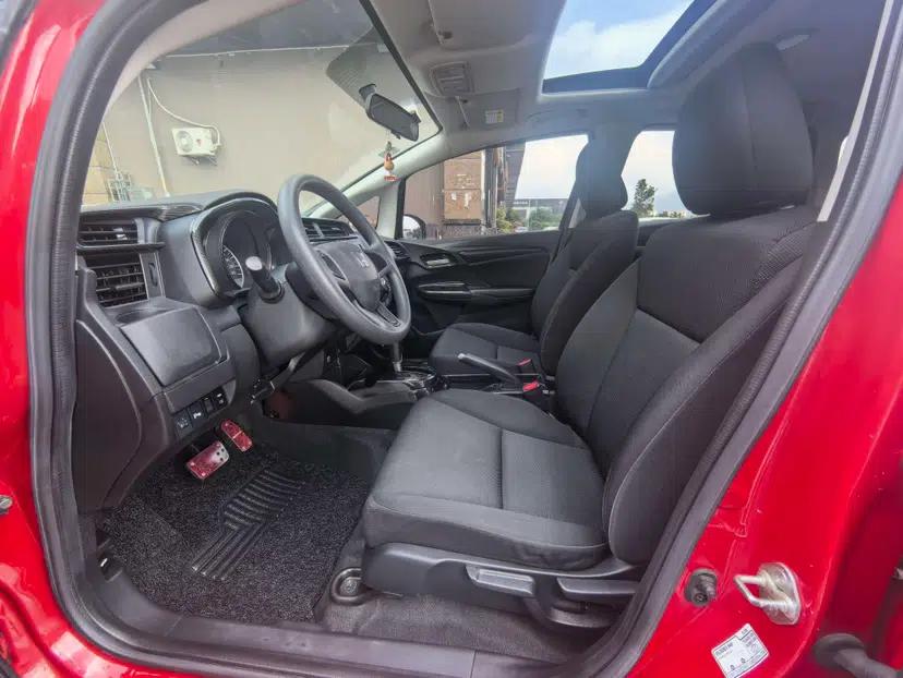 Honda Fit 2016 1.5L LXS CVT Comfort Sunroof Version — миниатюра 33