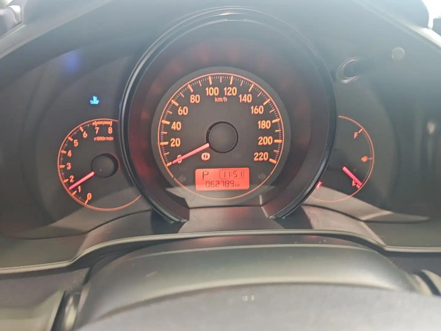 Honda Fit 2018 1.5L CVT Comfort Version — миниатюра 14