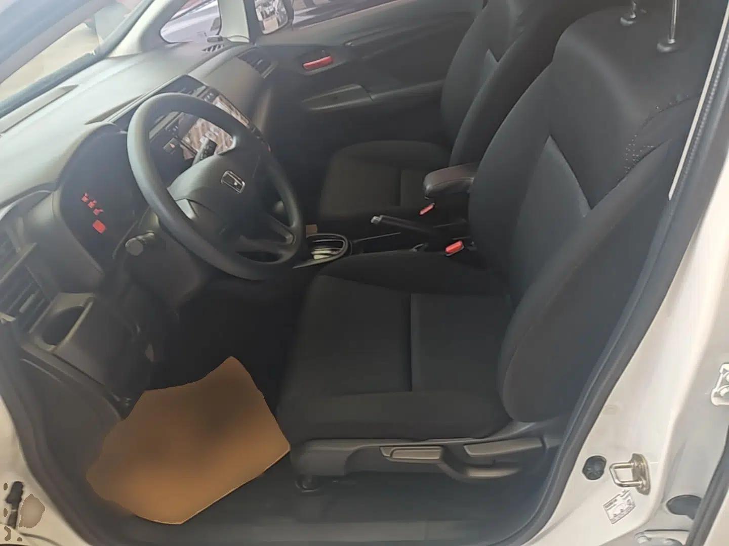 Honda Fit 2018 1.5L CVT Comfort Version — миниатюра 17