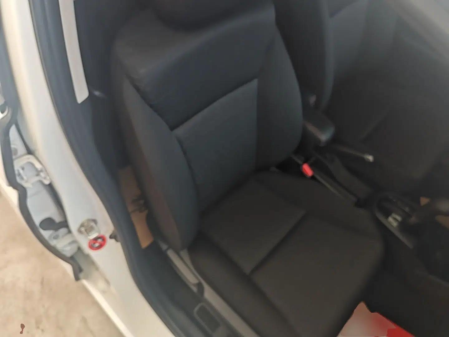 Honda Fit 2018 1.5L CVT Comfort Version — миниатюра 19