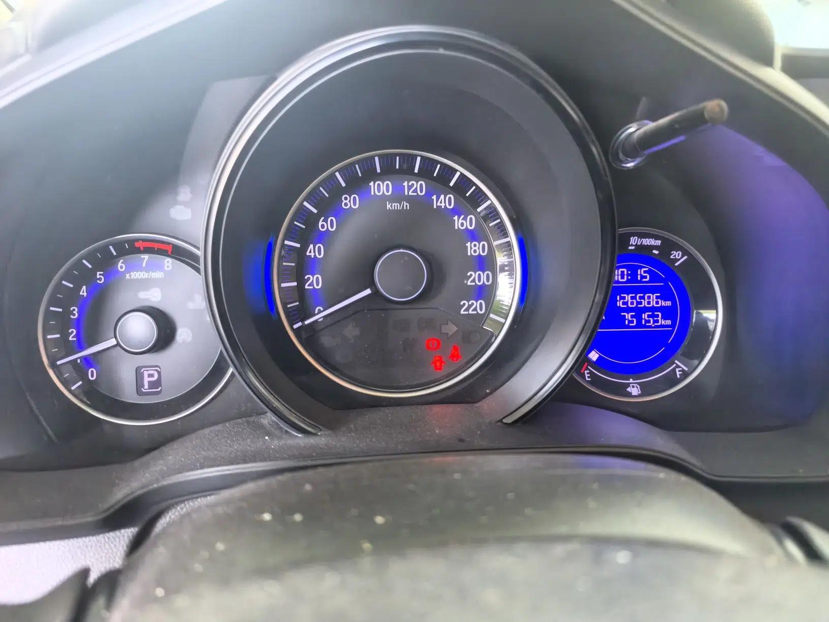 Honda Fit 2016 1.5L LXS CVT Comfort Sunroof Version — миниатюра 11