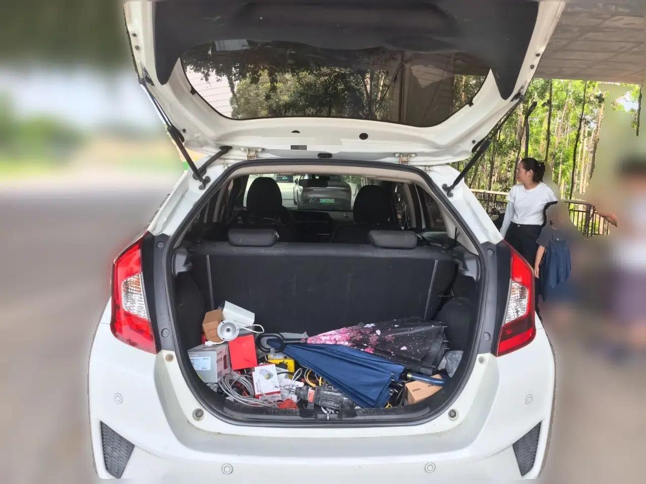 Honda Fit 2016 1.5L LXS CVT Comfort Sunroof Version — миниатюра 19