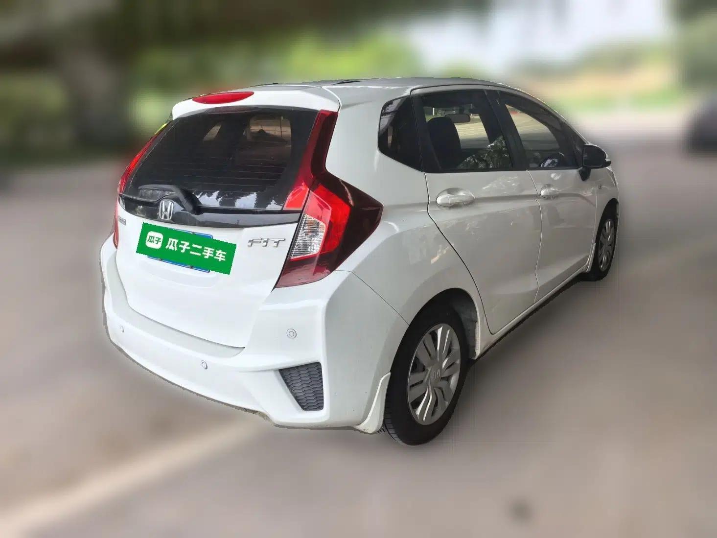 Honda Fit 2016 1.5L LXS CVT Comfort Sunroof Version — миниатюра 6