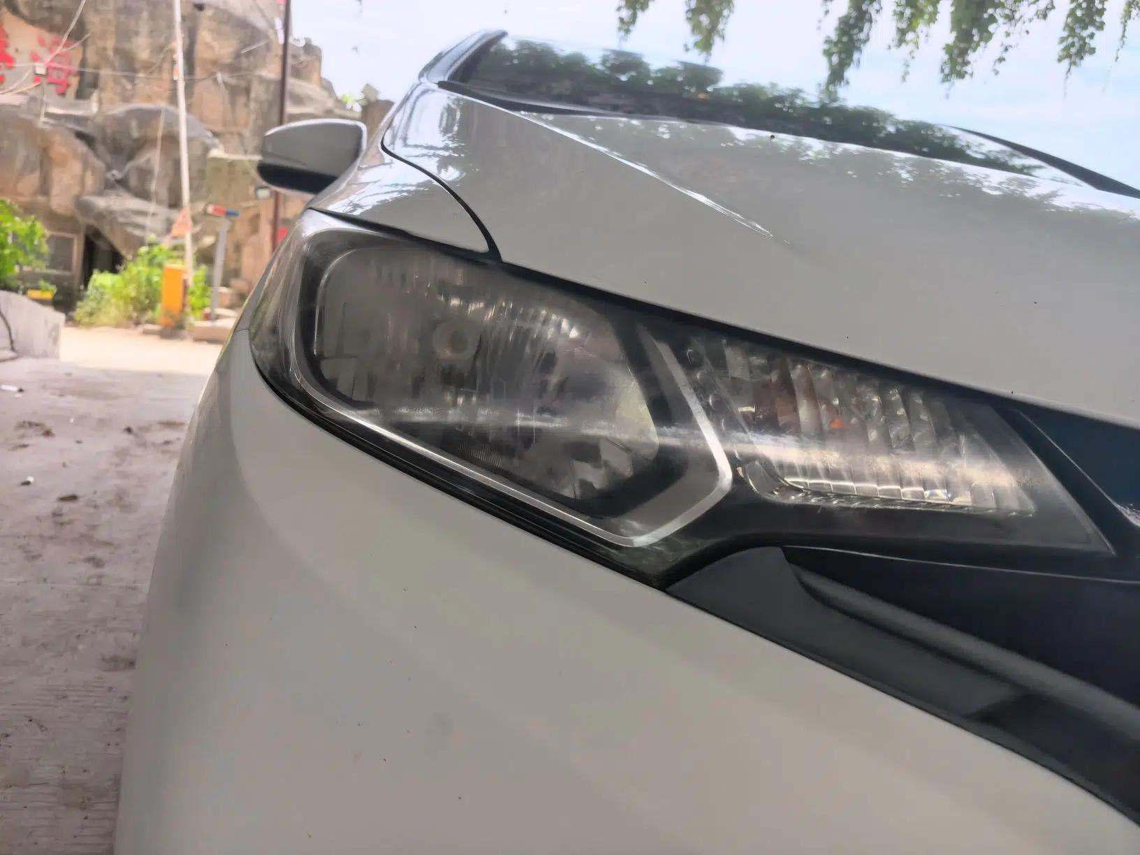 Honda Fit 2016 1.5L LXS CVT Comfort Sunroof Version — миниатюра 7