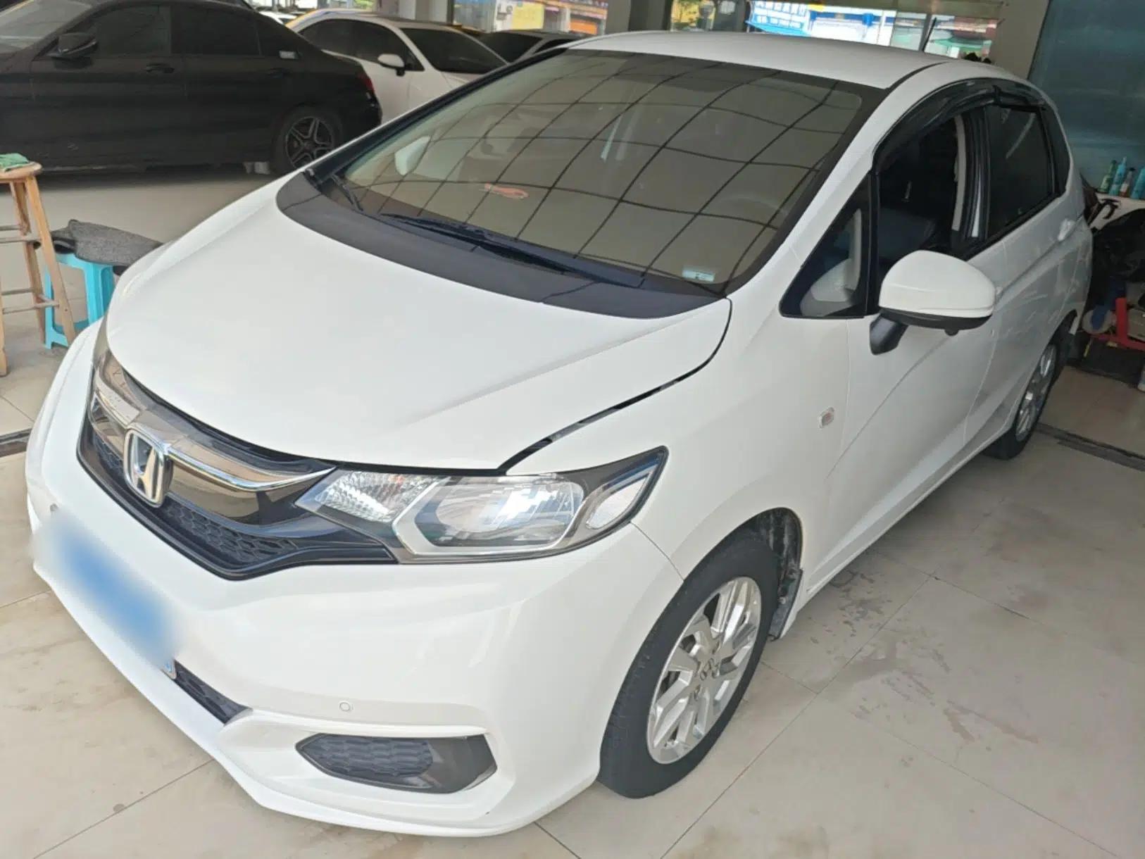 Honda Fit 2018 1.5L CVT Comfort Version — миниатюра 1