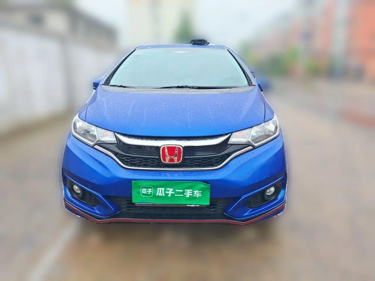 Honda Fit 2018 1.5L CVT Trendy Run+ Edition — миниатюра 2