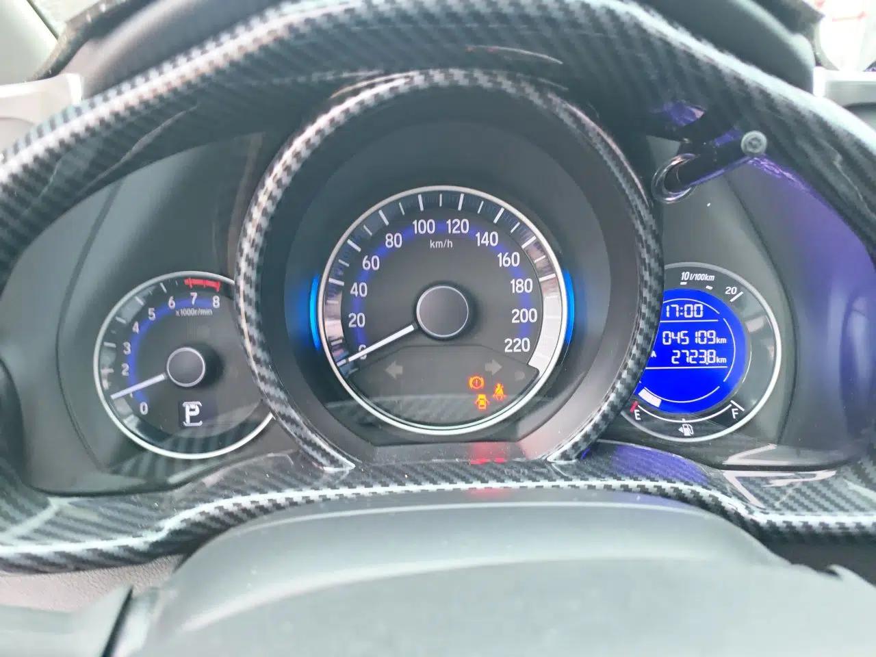 Honda Fit 2018 1.5L CVT Trendy Run+ Edition — миниатюра 11