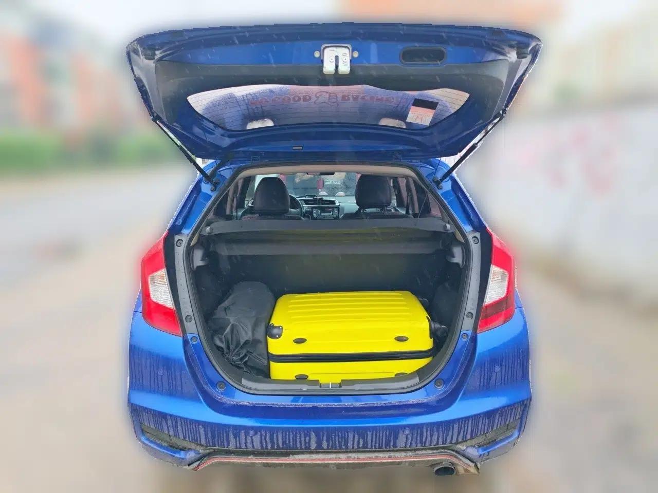 Honda Fit 2018 1.5L CVT Trendy Run+ Edition — миниатюра 19