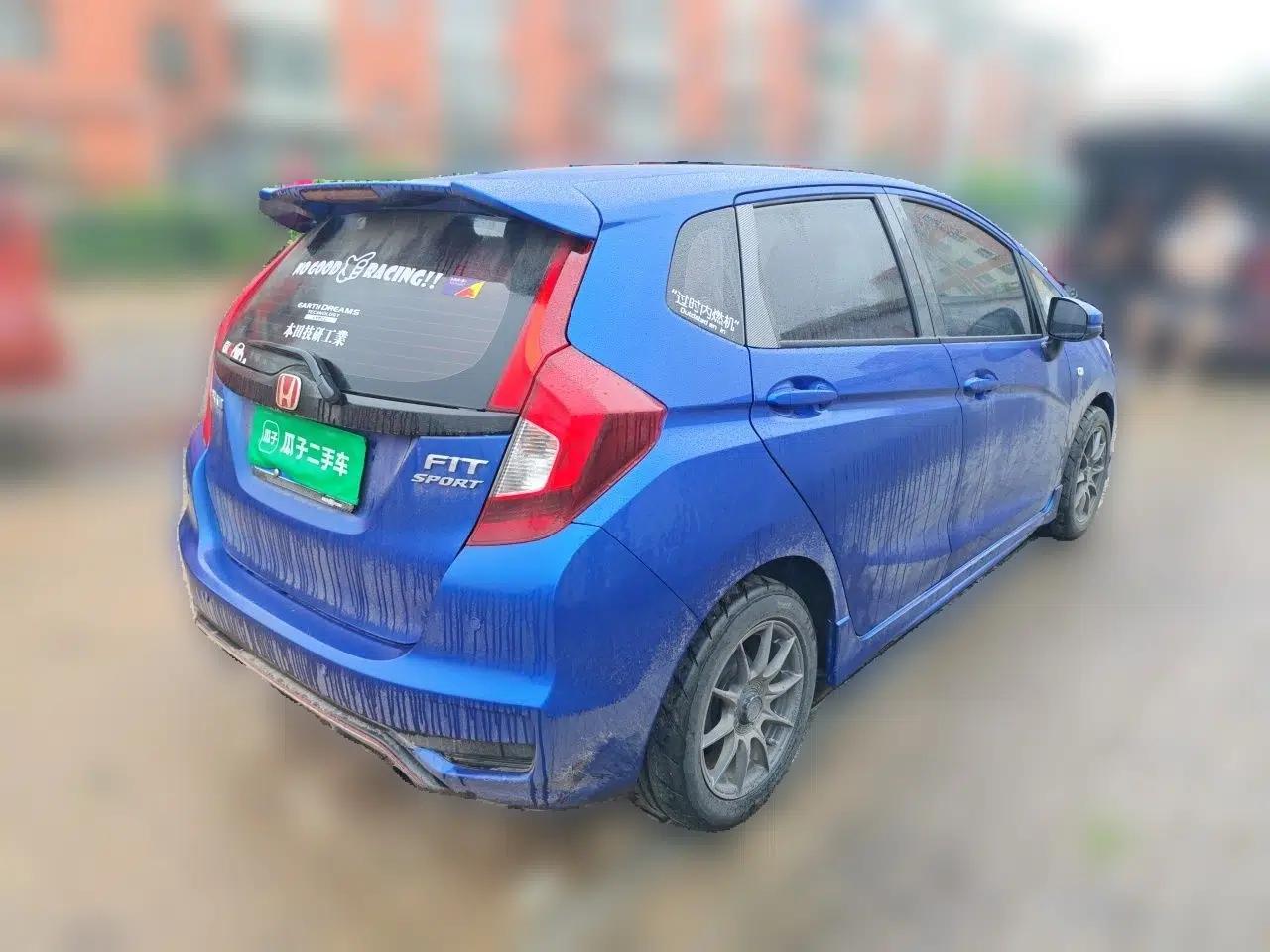 Honda Fit 2018 1.5L CVT Trendy Run+ Edition — миниатюра 6