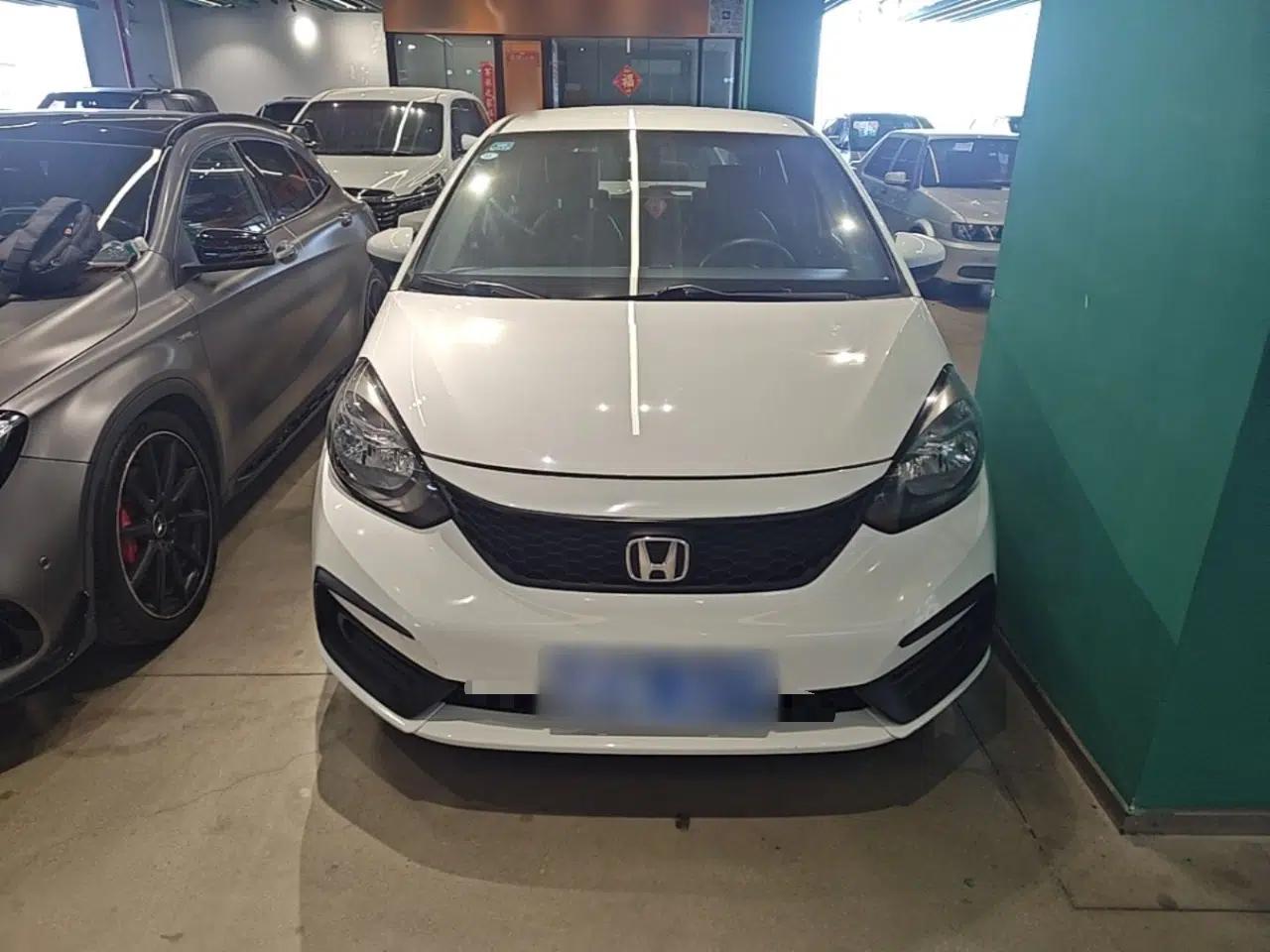 Honda Fit 2021 1.5L CVT Trend Edition — миниатюра 2