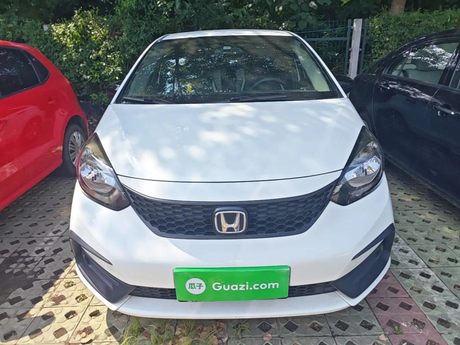 Honda Fit 2021 1.5L CVT Trendy Edition — миниатюра 2