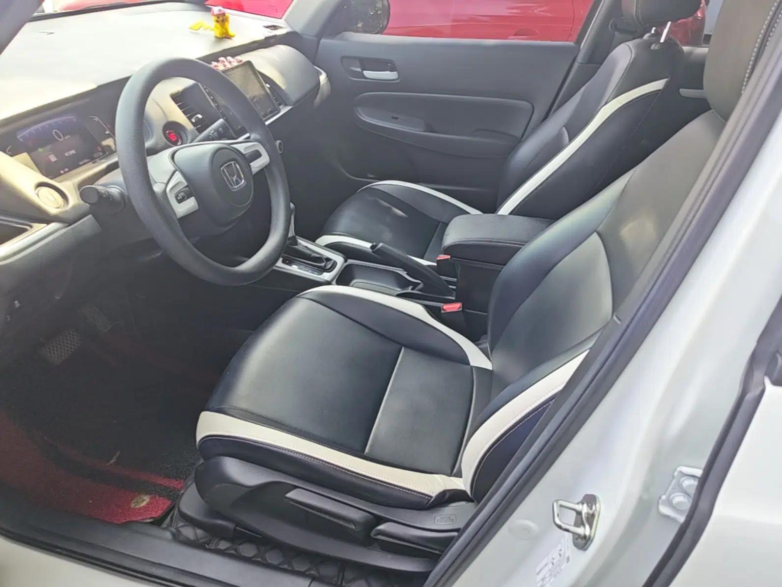 Honda Fit 2021 1.5L CVT Trendy Edition — миниатюра 17