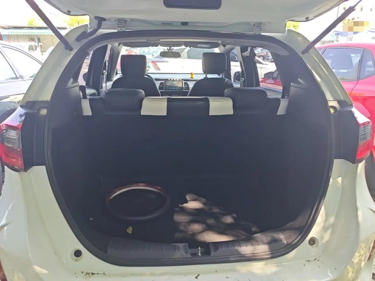 Honda Fit 2021 1.5L CVT Trendy Edition — миниатюра 22