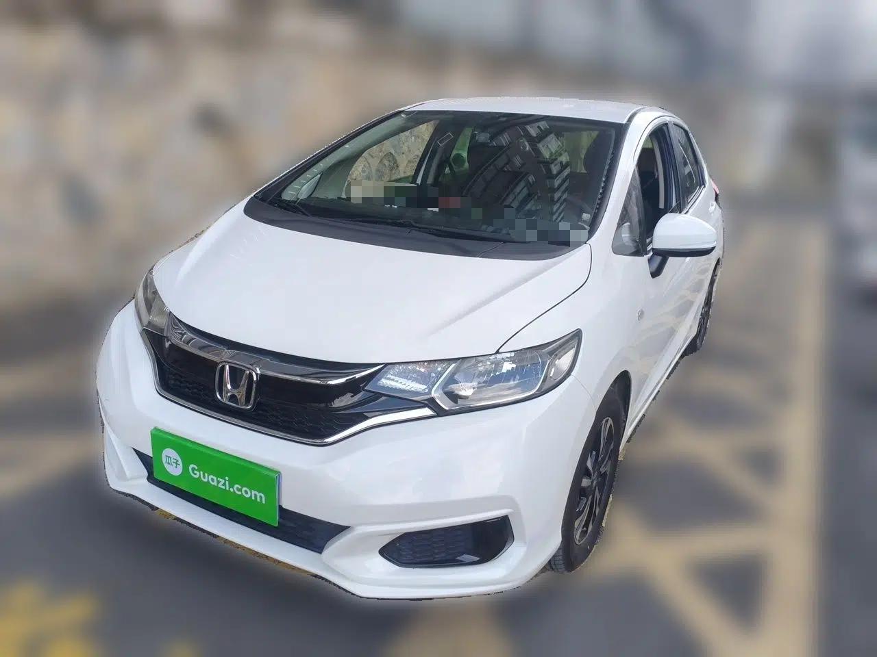 Honda Fit 2018 1.5L CVT Comfort Version — миниатюра 1