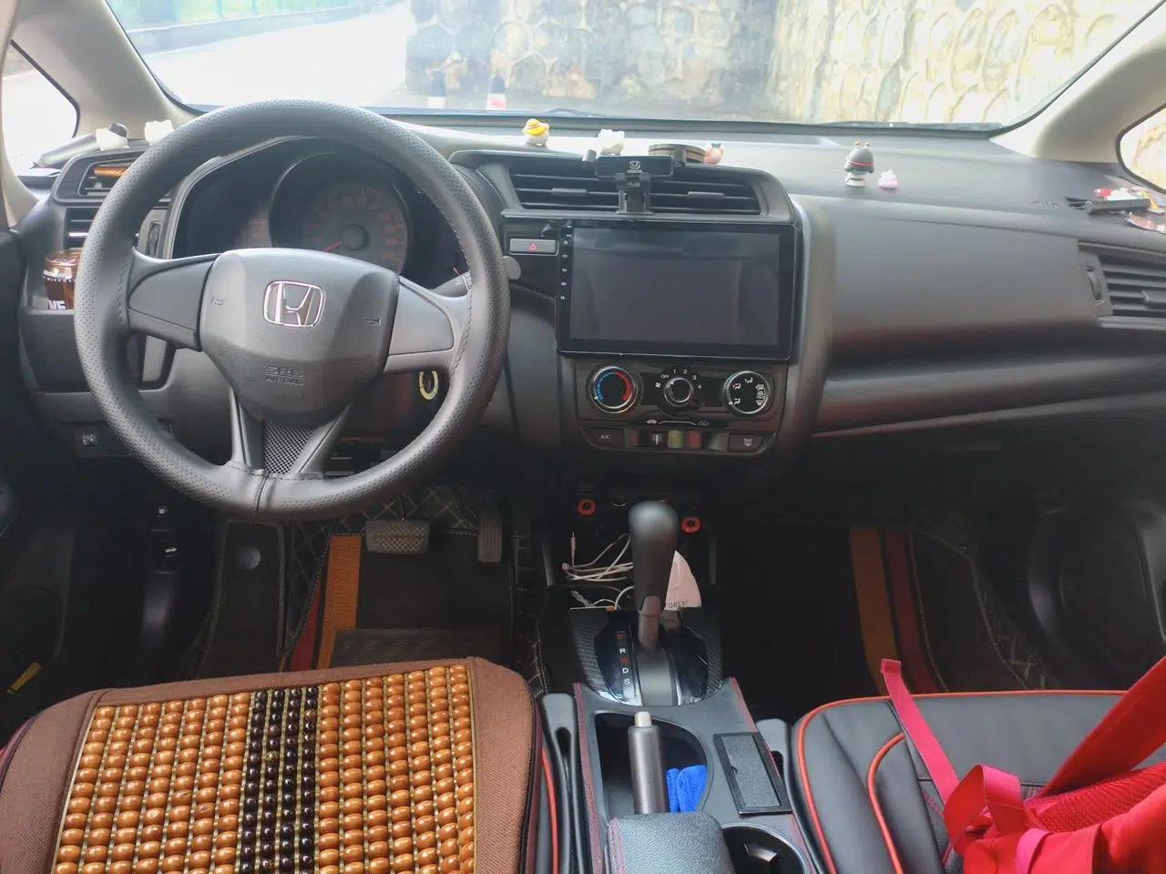 Honda Fit 2018 1.5L CVT Comfort Version — миниатюра 9