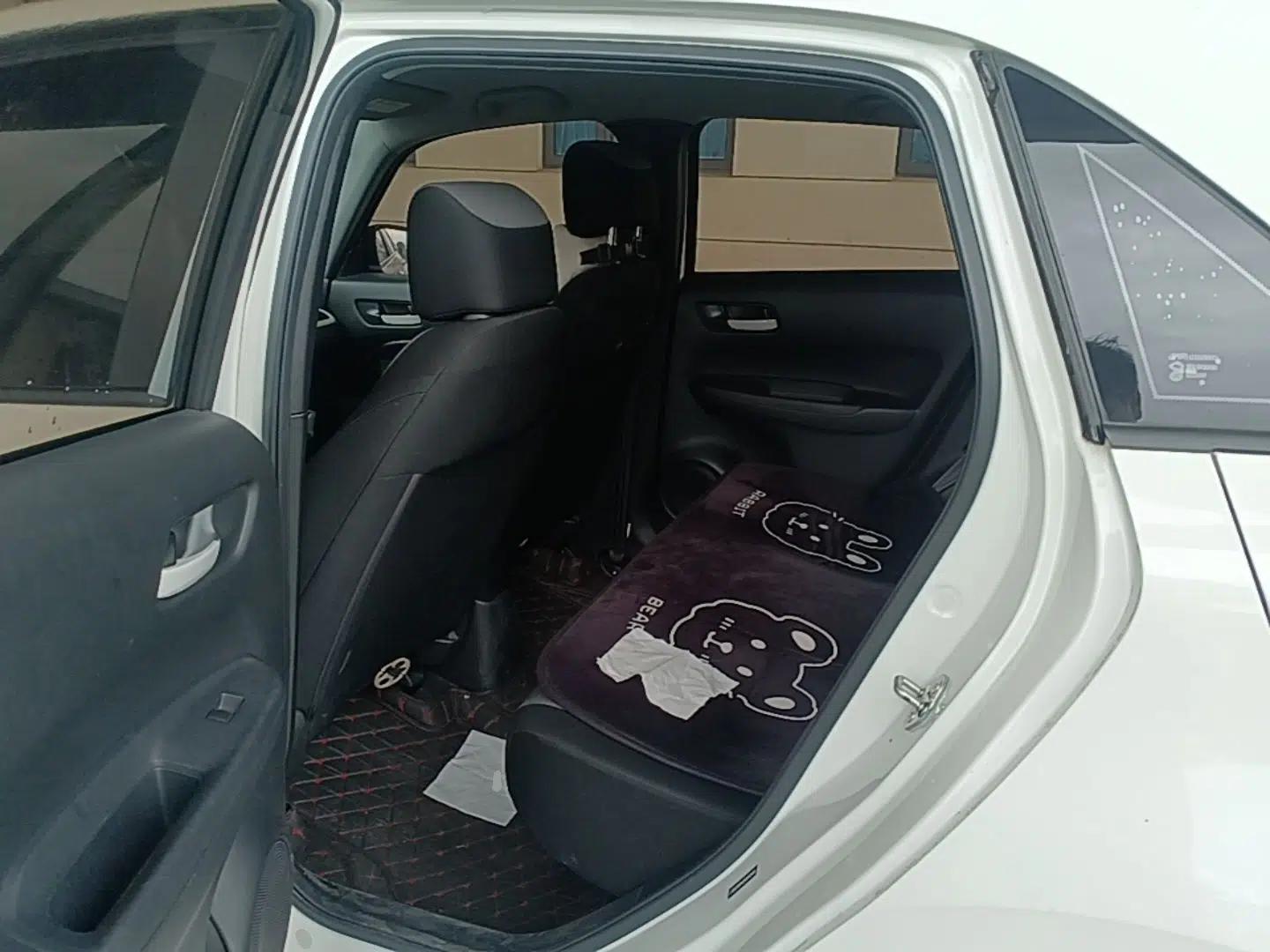Honda Fit 2021 1.5L CVT Trend Edition — миниатюра 25