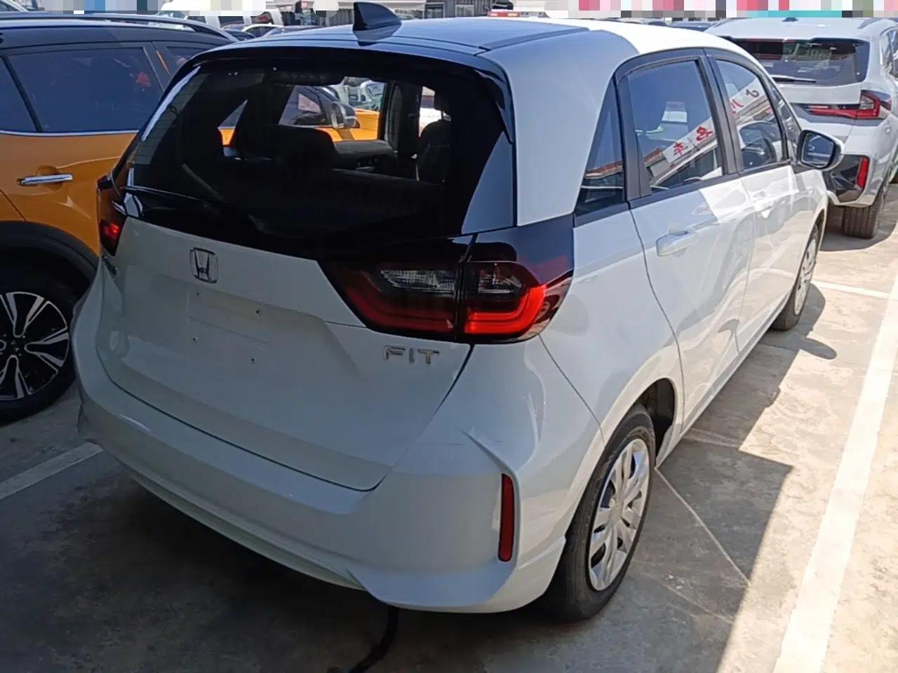 Honda Fit 2021 1.5L CVT Trend Edition — миниатюра 6