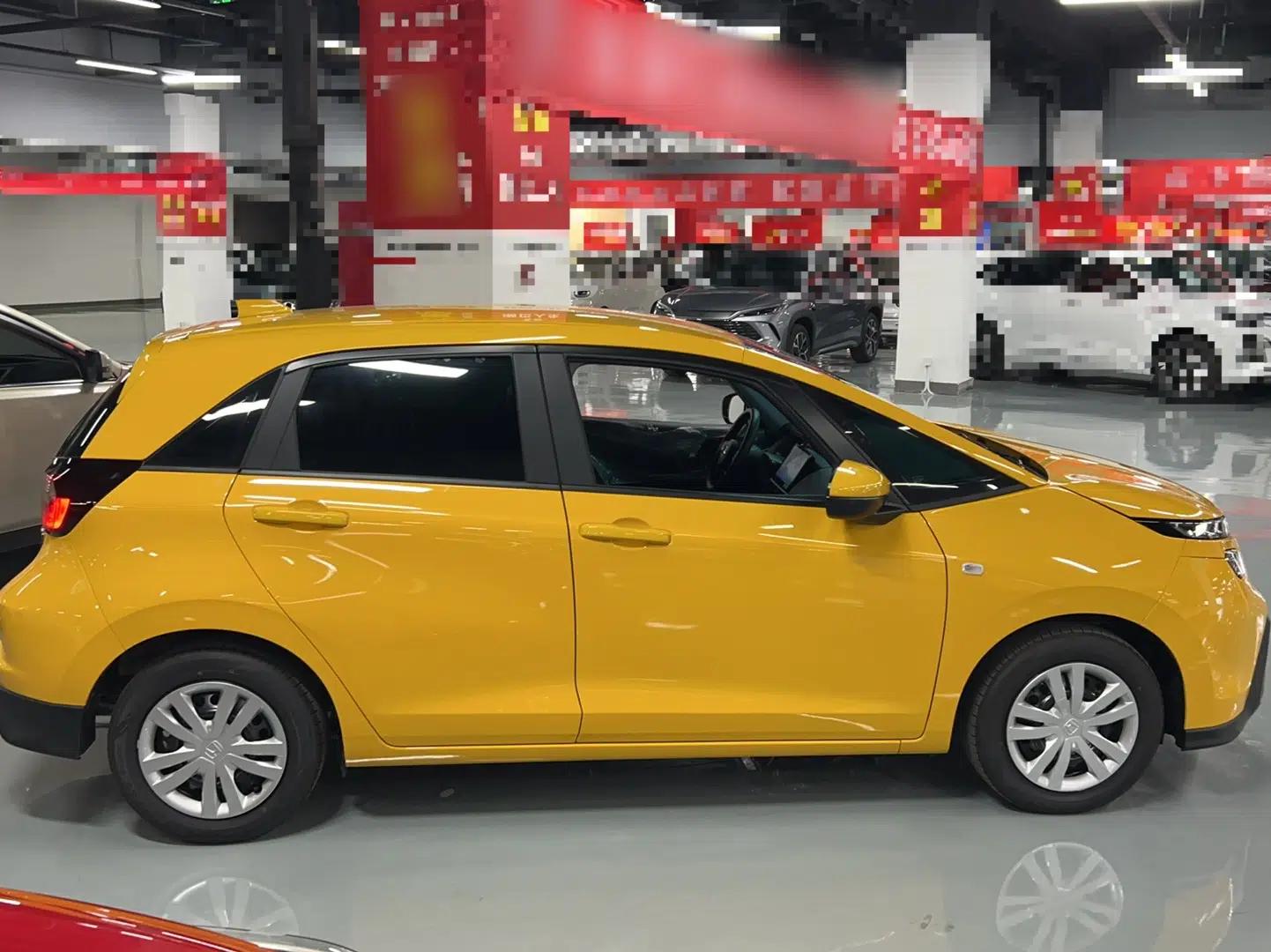 Honda Fit 2025 Basic Model — миниатюра 7