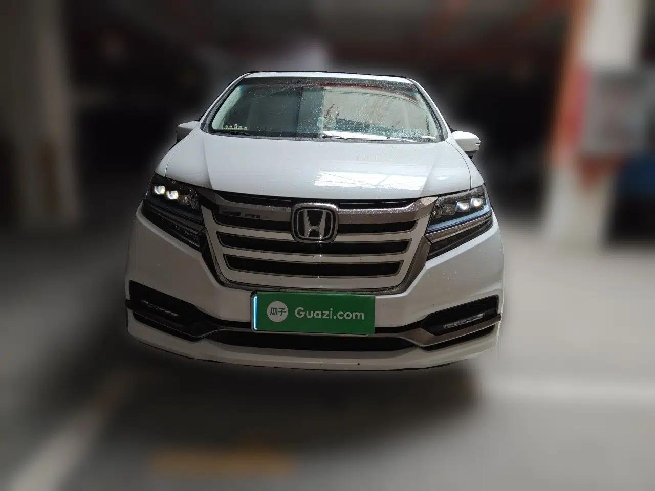 Honda Elysion 2019 2.0L Hybrid Luxury Edition — миниатюра 2