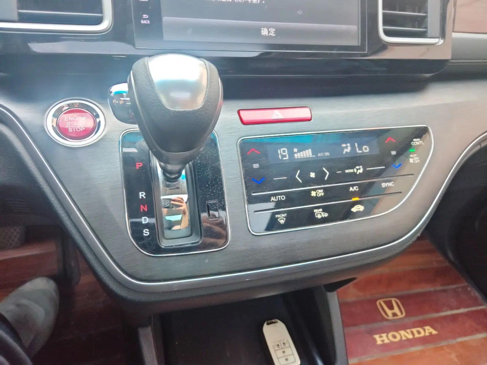 Honda Elysion 2016 2.4L Luxury Edition — миниатюра 16