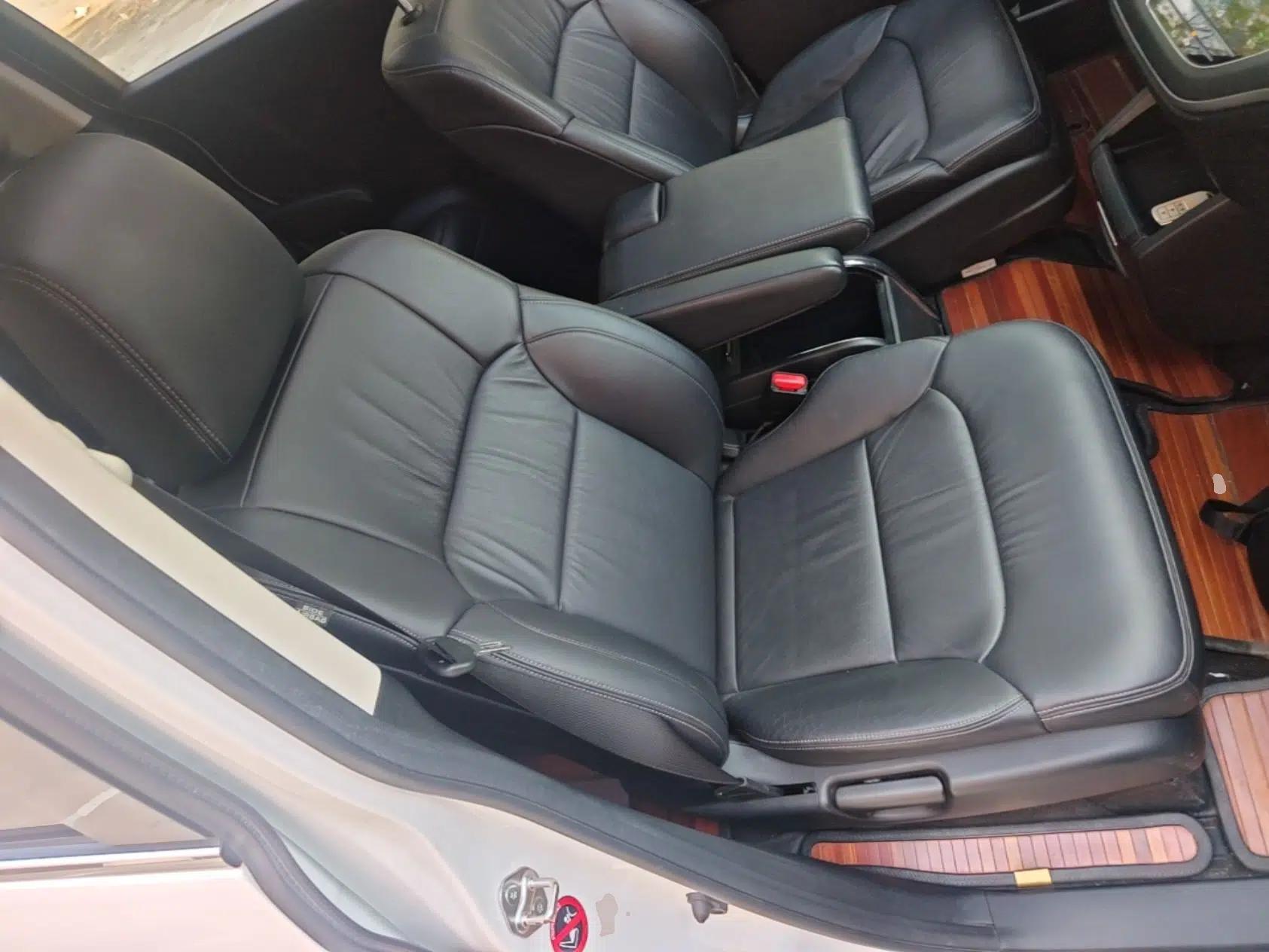 Honda Elysion 2016 2.4L Luxury Edition — миниатюра 19