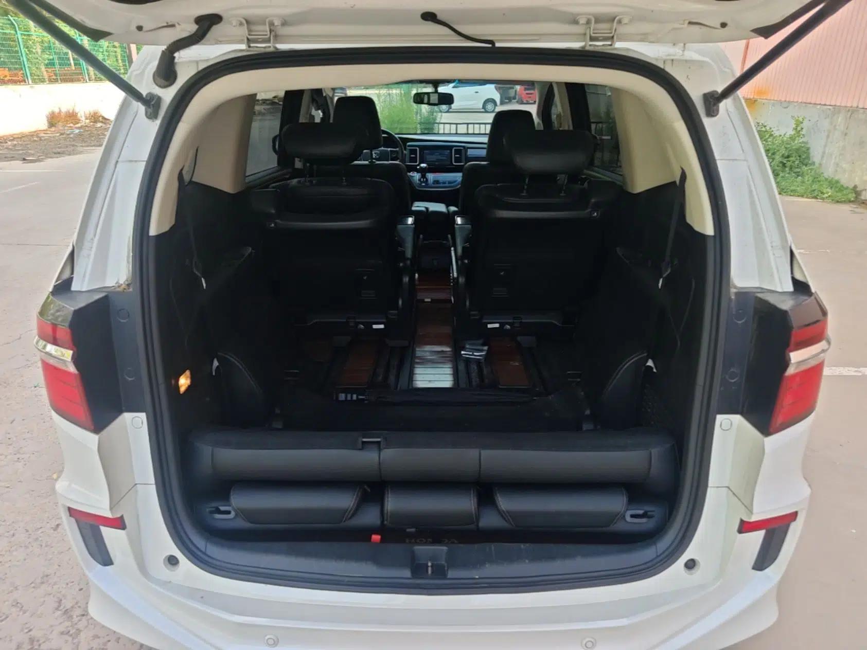 Honda Elysion 2016 2.4L Luxury Edition — миниатюра 22
