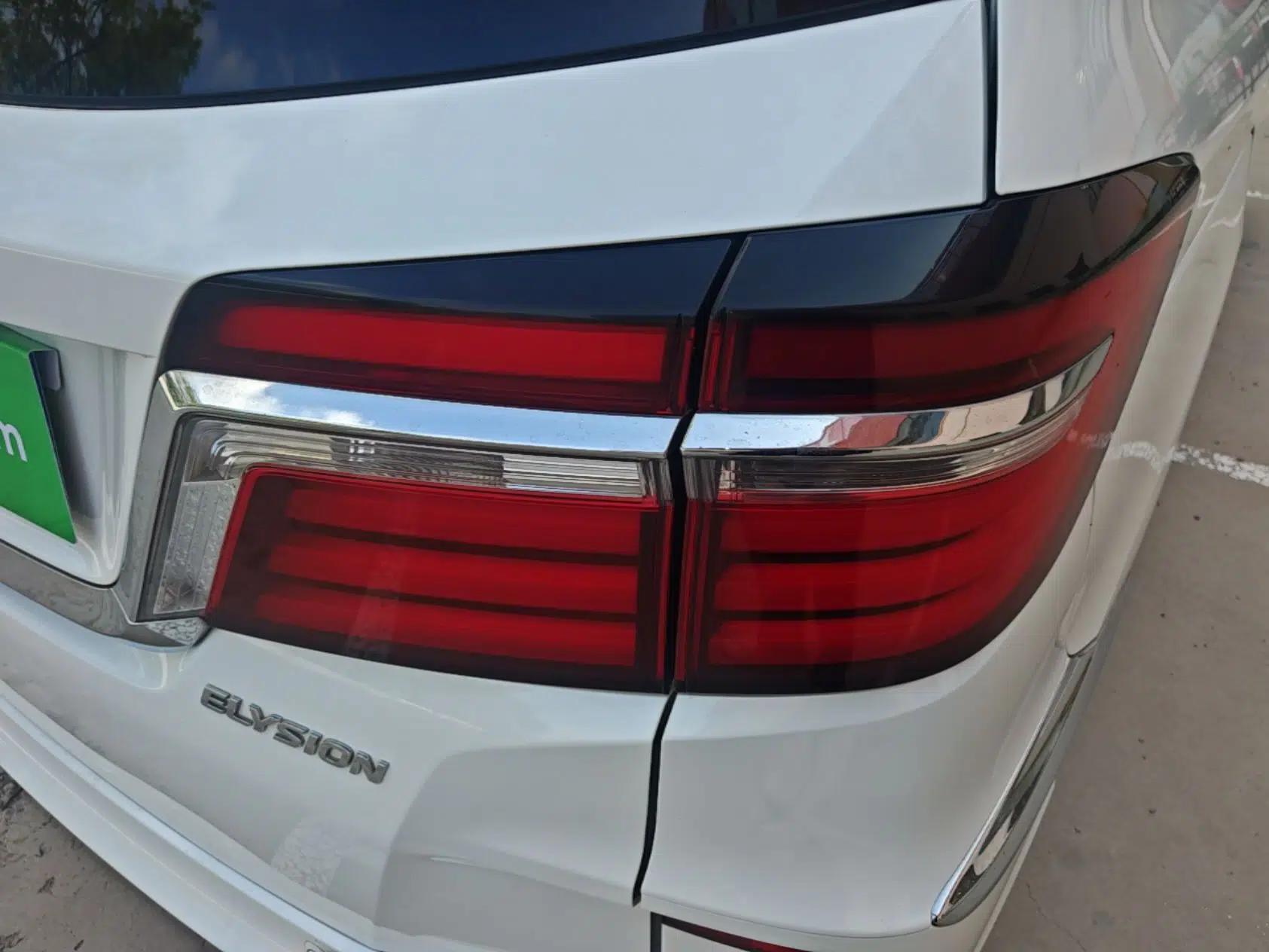 Honda Elysion 2016 2.4L Luxury Edition — миниатюра 9