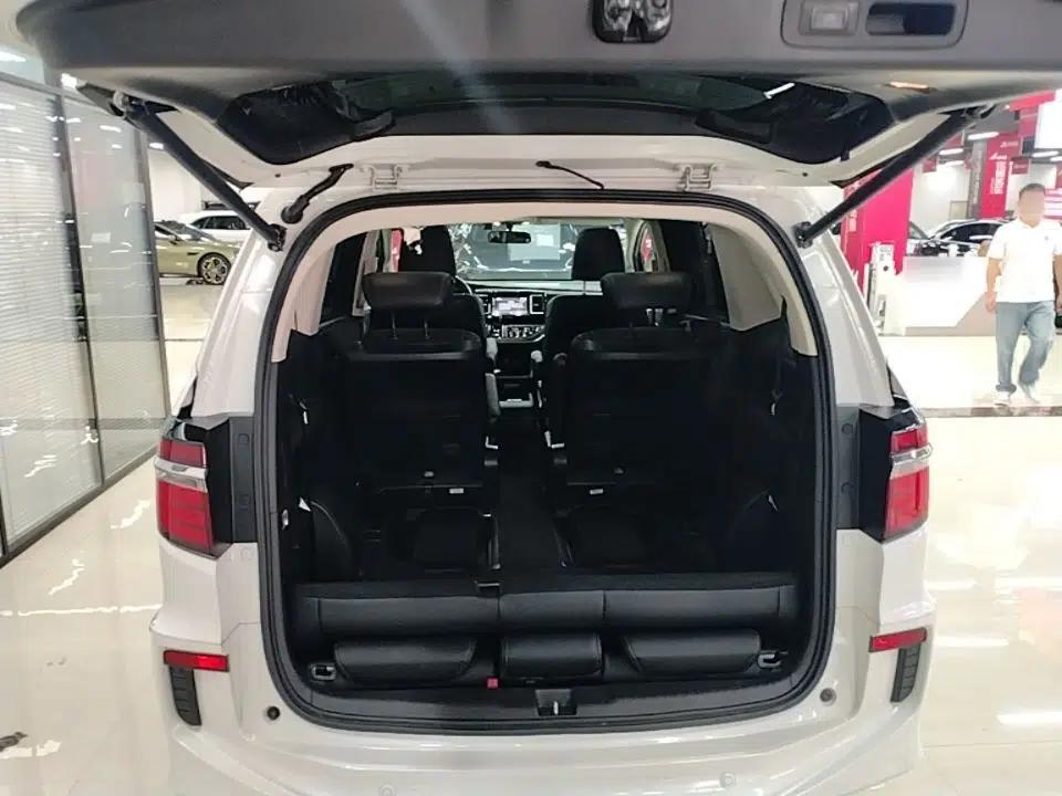 Honda Elysion 2016 2.4L Style Edition — миниатюра 22