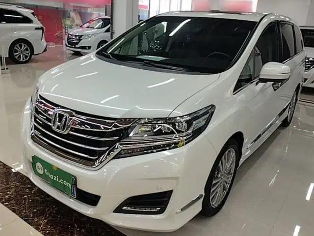 Honda Elysion 2016 2.4L Style Edition