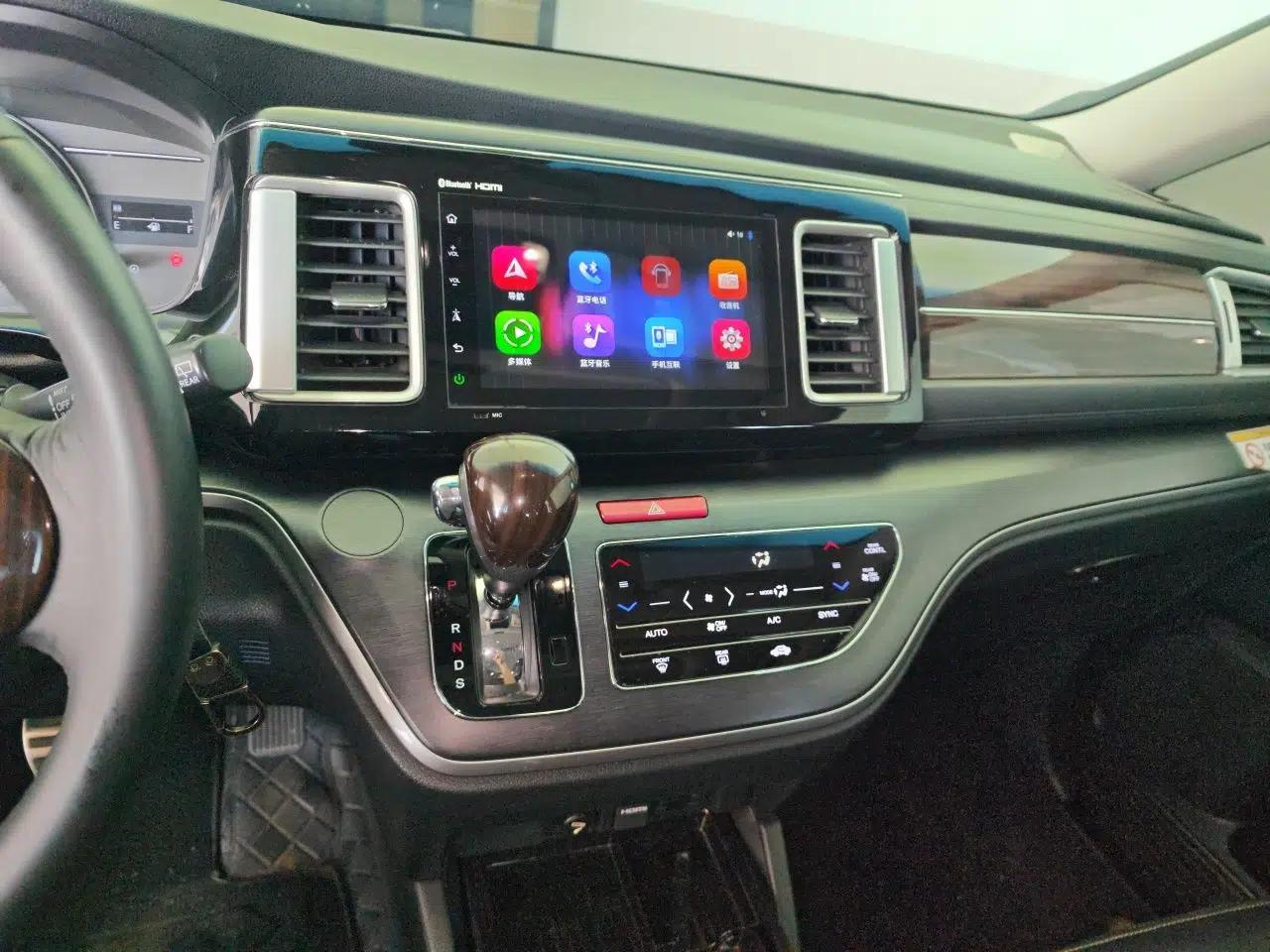 Honda Elysion 2016 2.4L Classic Edition — миниатюра 13